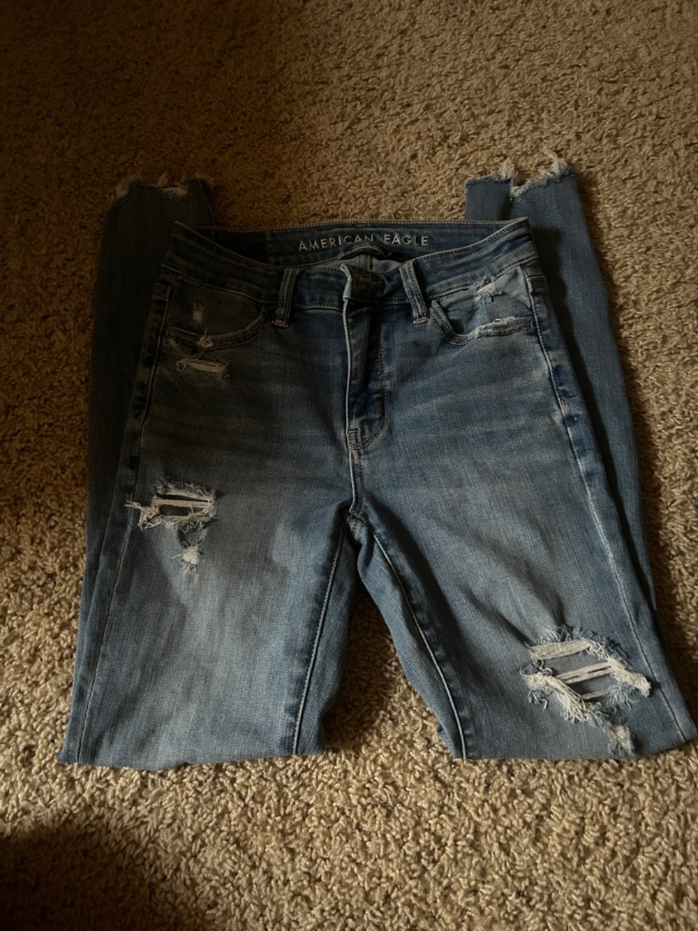 American Eagle Outfitters Women's Ripped Light Blue Skinny Jeans